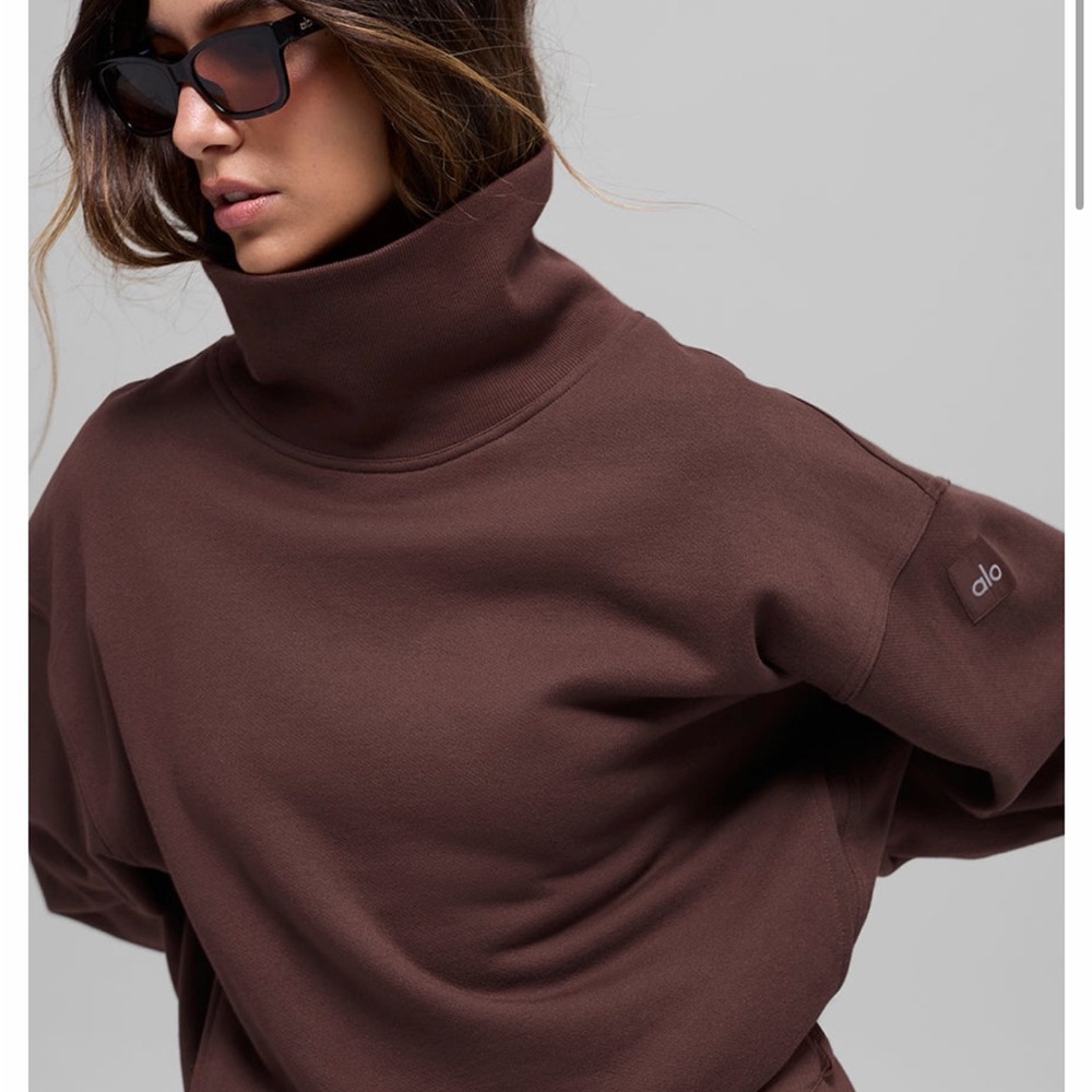 ALO Yoga Women's Chocolate Cowl Neck Sweater